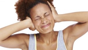 Покалывание в голове как иголками: причины и особенности лечения