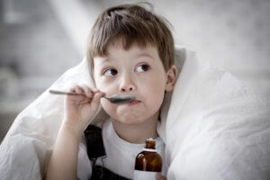 Как вылечить отхаркивающий кашель у ребенка 3 лет thumbnail