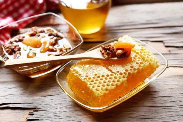 Грецкие орехи и мед от кашля thumbnail